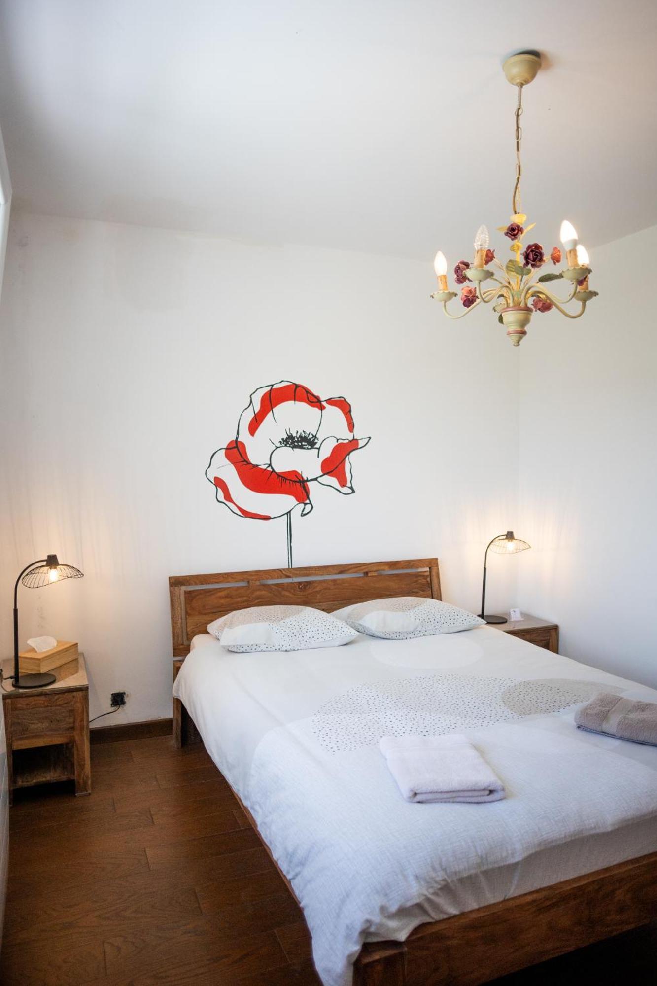 Pont-Saint-Martin Aux Coquelicots Sauvages酒店 外观 照片